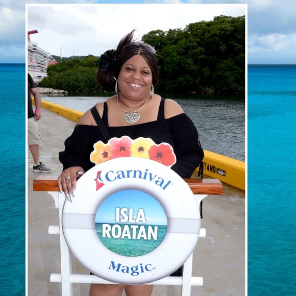 Meet your Posher, Marchelle - Picture 1 of 5